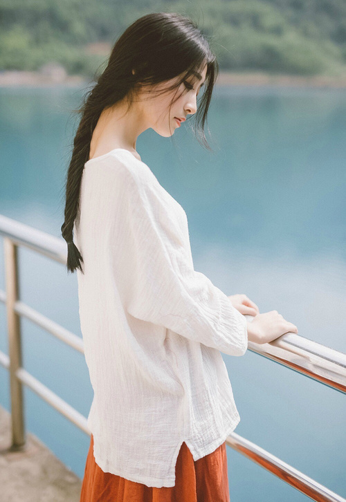 米兰体育-切尔西球迷庆祝夺冠场面壮观，切尔西球迷庆祝夺冠场面壮观图片