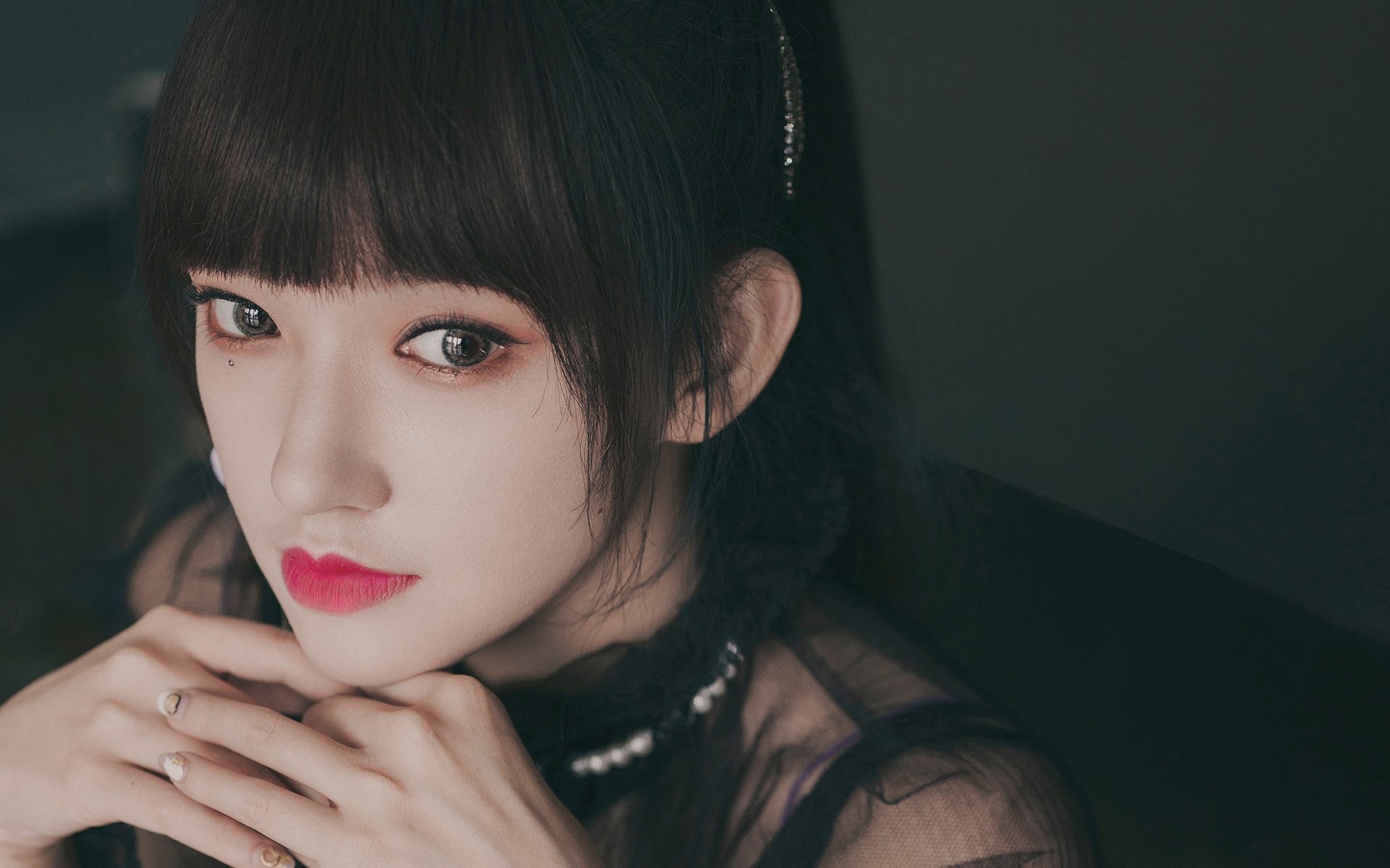 AC米兰-女子蝶泳选手突破自我，瞄准半决赛，女子蝶泳100决赛