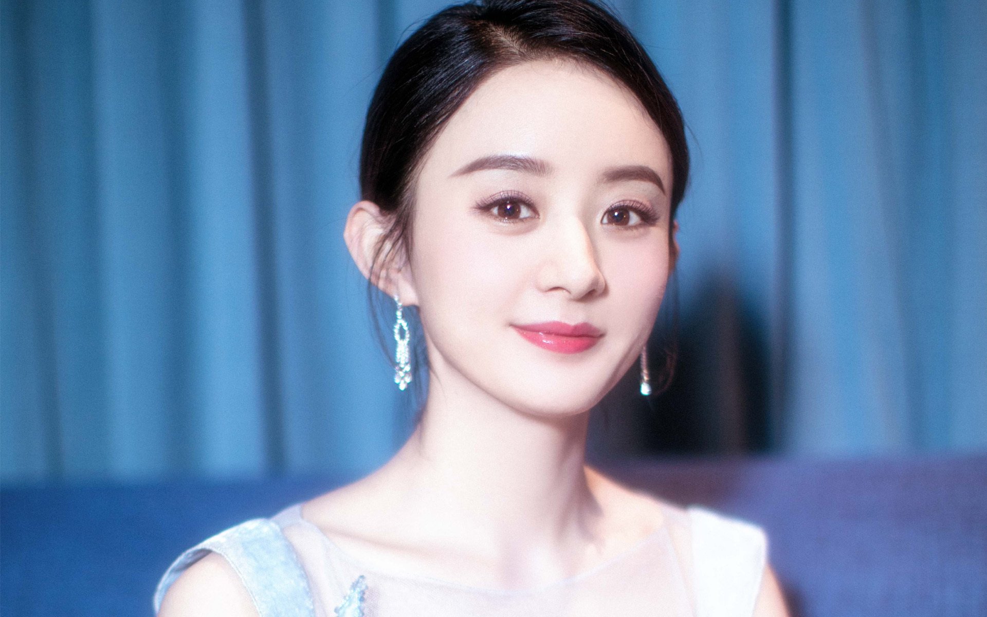 MILANSPORT下载-各国队伍频频在国际比赛中逆转获胜，展现良好的竞技状态，各国国家队